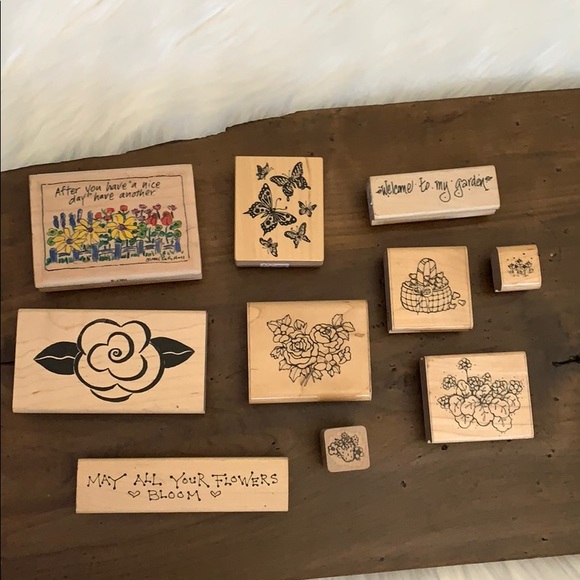 Flower /spring crafting stamps - Picture 1 of 4